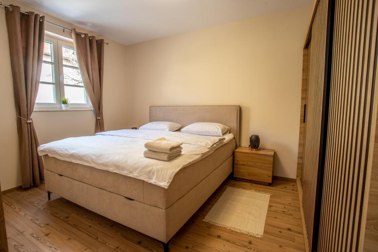 Apartament Landena *